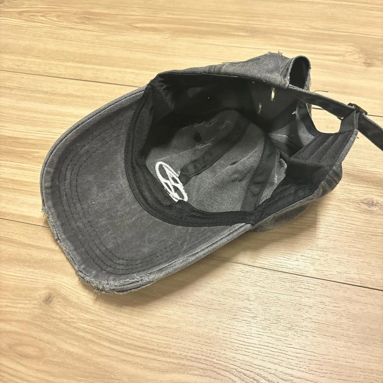 0555 - Distressed Embroidered Faded Grey Hat - Image 5