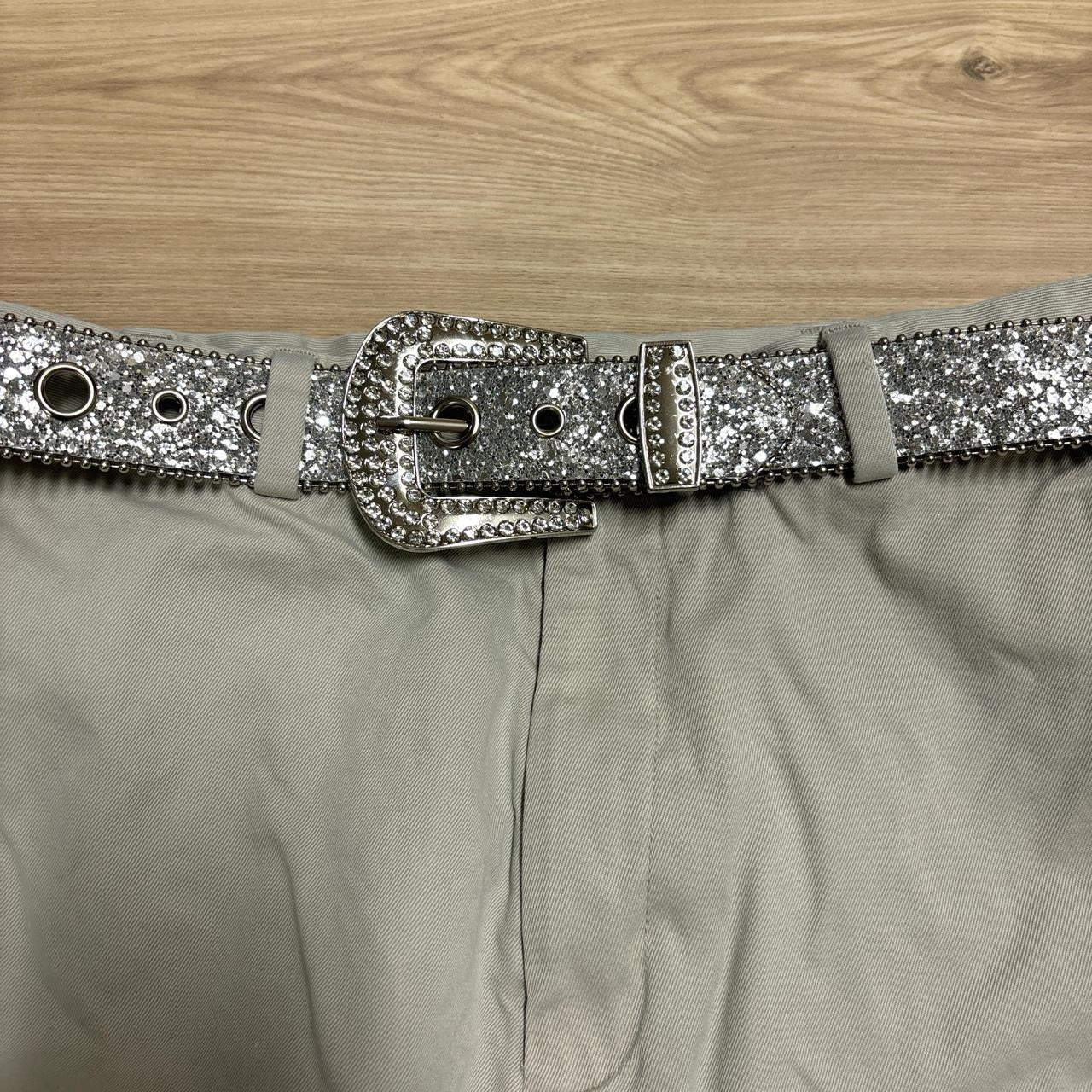 0560 - Silver Rhinestone Grommet Buckle Belt - Image 5