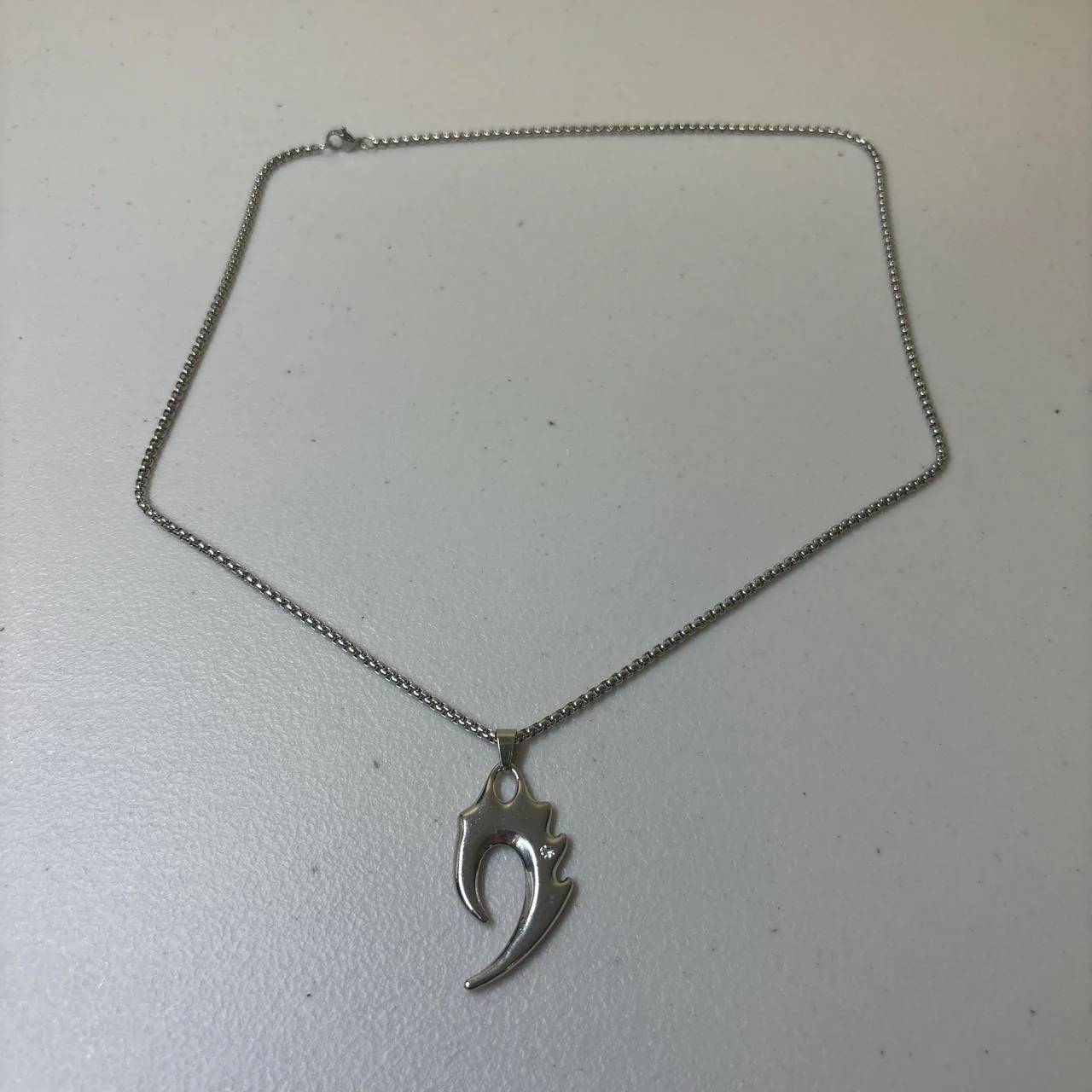0629 - Rhinestone Wolf Fang Necklace - Image 3
