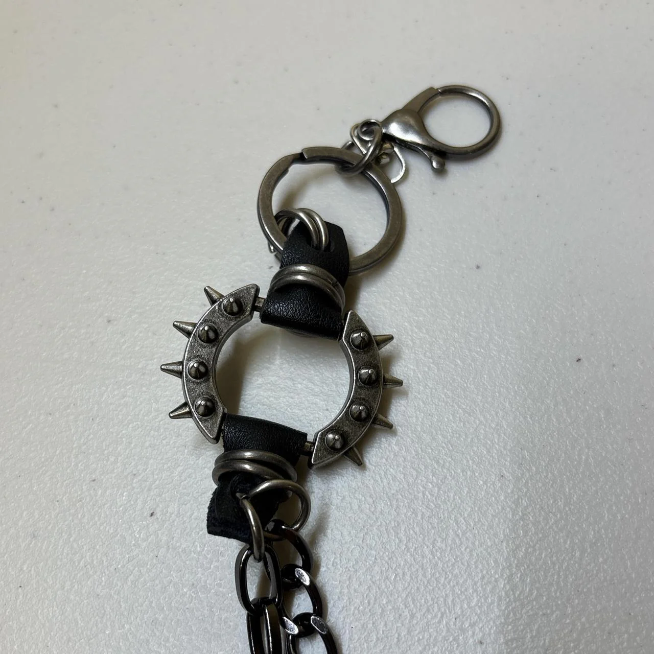 0657 - Spike Layered Dark Wallet Chain - Image 2