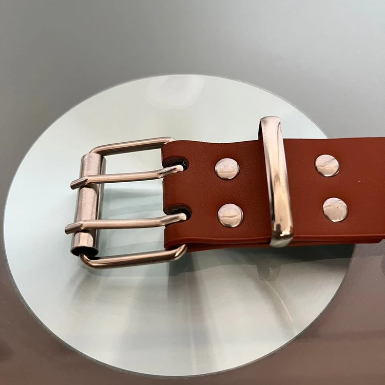 0061 - Star Rivet Belt (tan) - Image 4