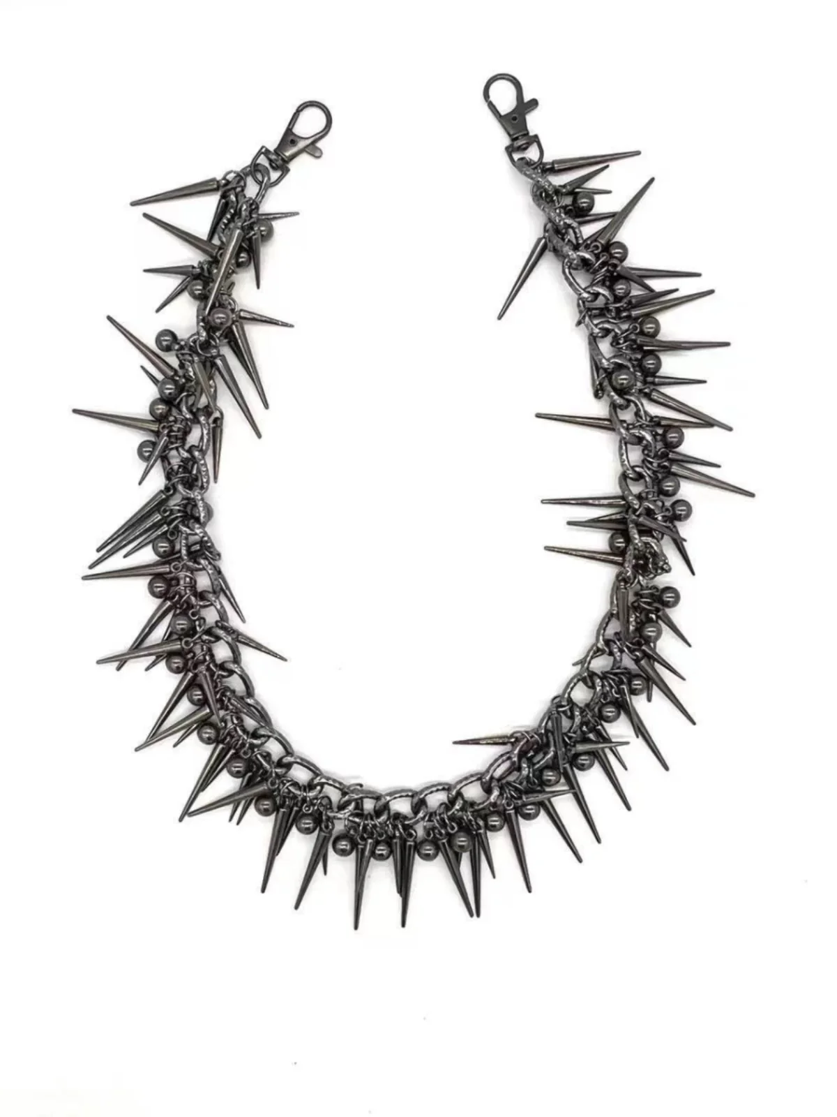 Rogue Spike Wallet Chain