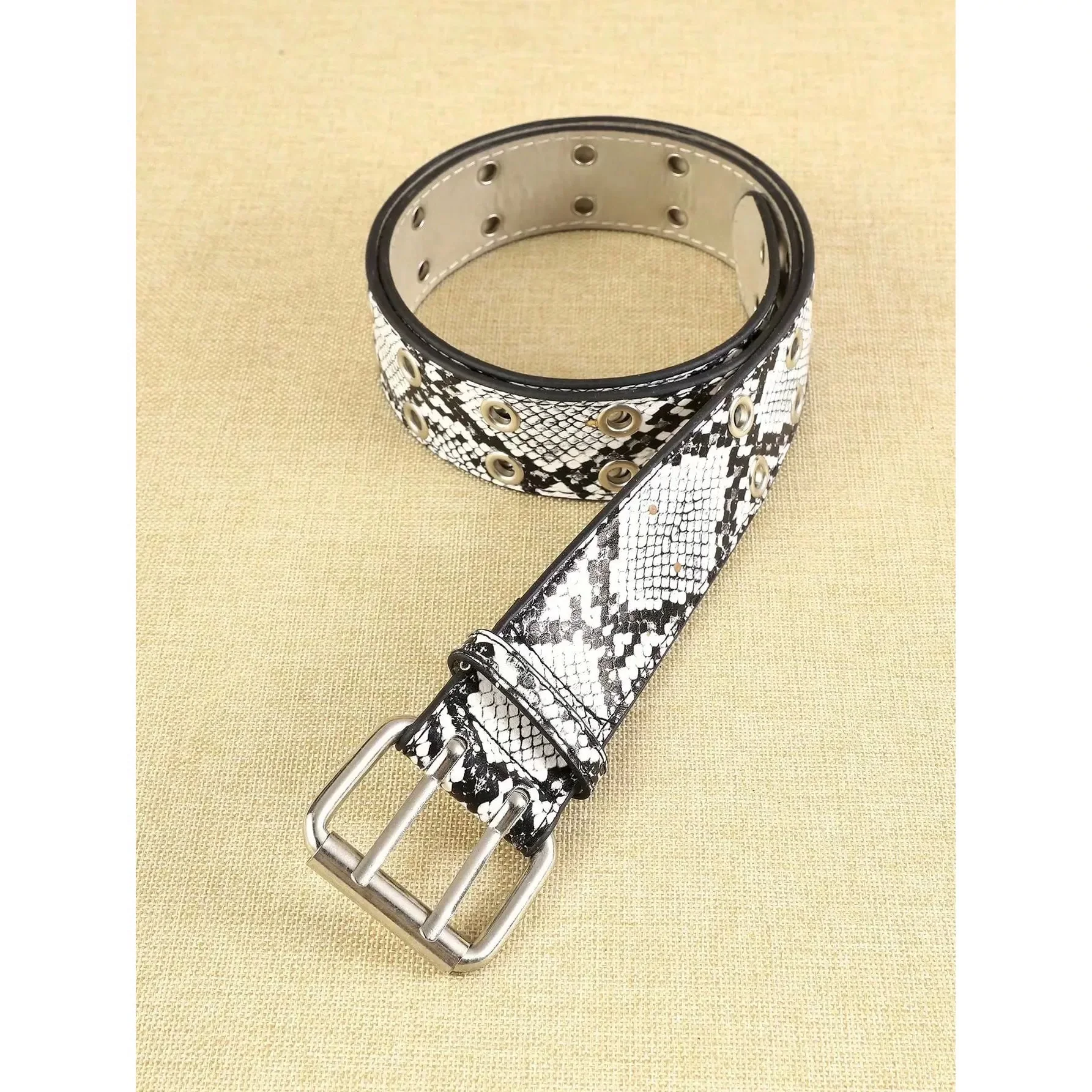Snow Snake Scale Grommet Belt - Image 3